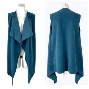 Cameleon Shawl Collar Open Front Fleece Vest in Teal Size S/M